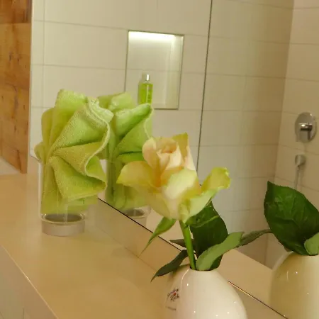 Lejlighed Meb Luxurioeses, Alpines Im Chalet-stil *
