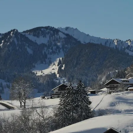 Meb Appartement, Luxurioeses Appartement, Im Chalet-stil Nur Fuer Zwei, Mit Privater Sauna Im Oberallgaeu Daire