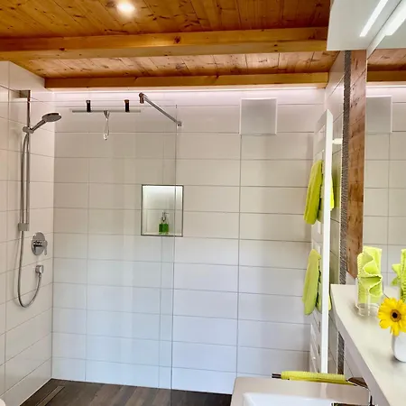 Meb Appartement, Luxurioeses Appartement, Im Chalet-stil Nur Fuer Zwei, Mit Privater Sauna Im Oberallgaeu